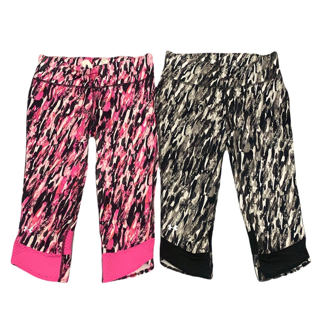 Under Armour set of 2 abstract pink gray black printed fly by compression capri